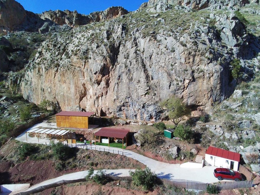 Campo Base - Centro de Escalada
