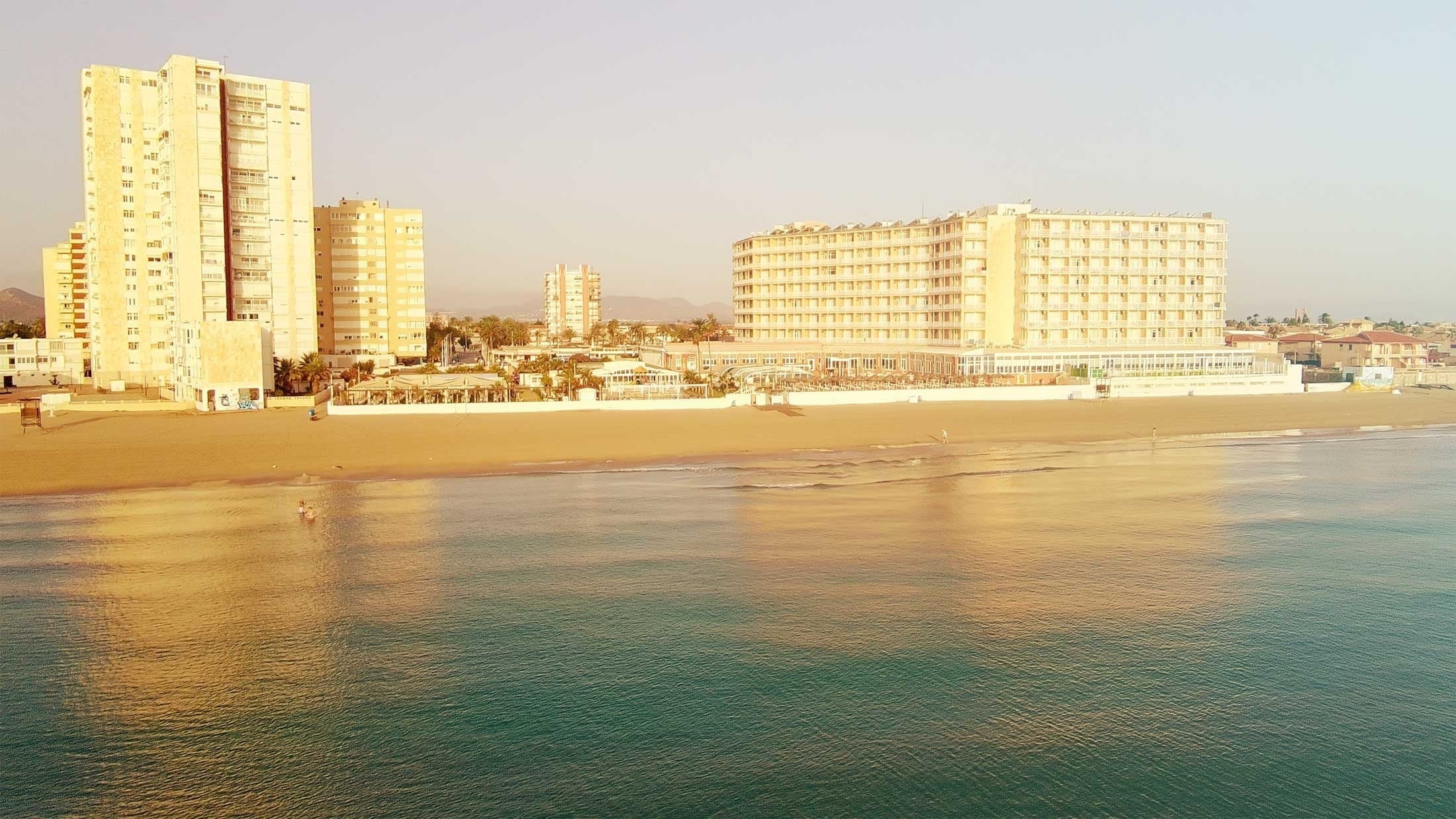 HOTEL & SPA ENTREMARES