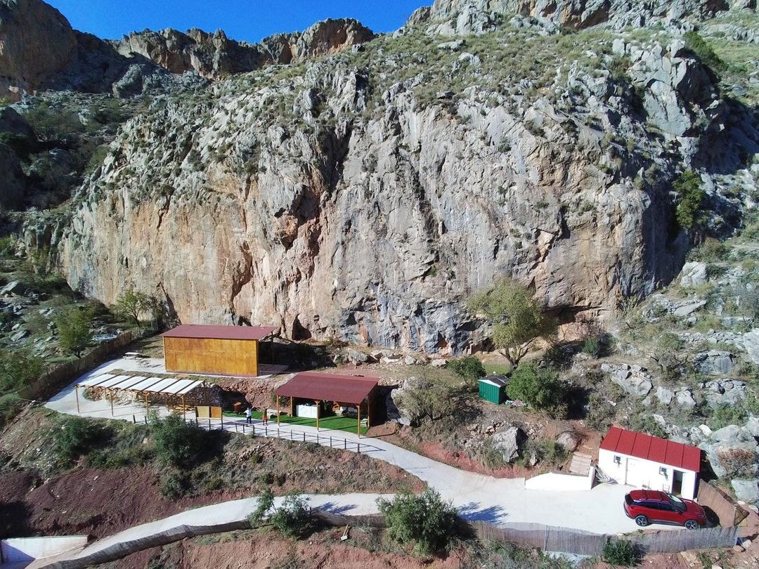Campo Base - Centro de Escalada
